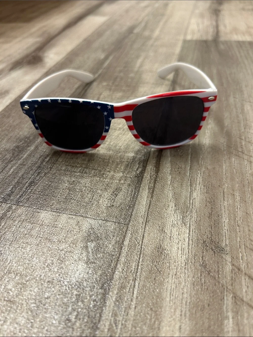 American Flag Wayfarer Sunglasses - Red, White & Blue